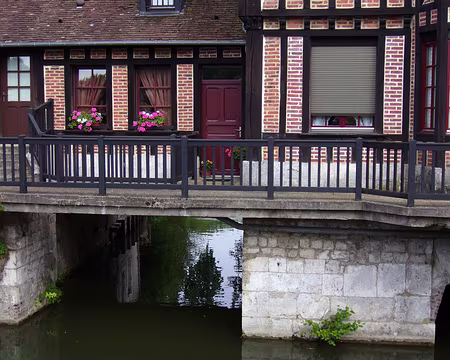 P1000811 Et de Broc.