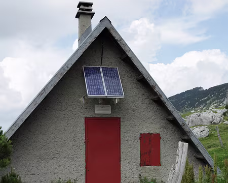 IMG_5079 La cabane du berger. Pour nous, elle est fermée.