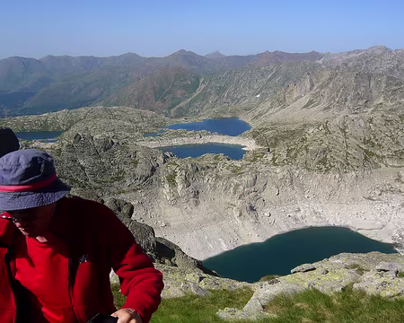 PXL037 Du Pic de Saburo, vue sur le bassin lacustre de Colomina