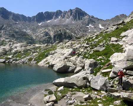 PXL041 Un chapelet de lacs (estany Mariolo) ....