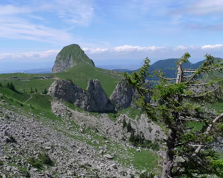007 Montée aérienne aux Rochers de Naye.