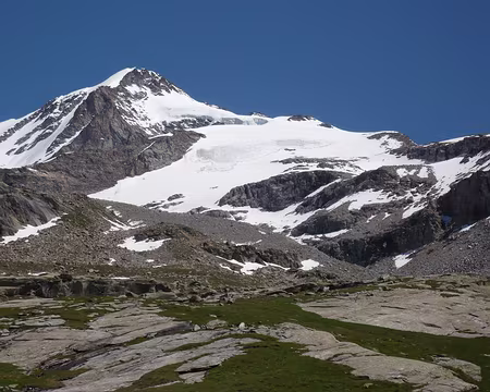 PXL099 En route vers le refuge Chabod