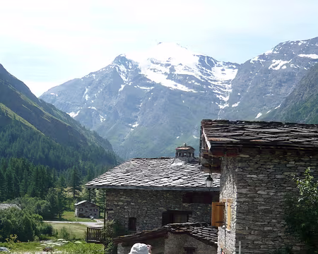 P1030207 La Bessanaise depuis le village du Villaron.