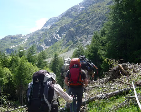 P1030210 Montée au refuge d'Avérole.