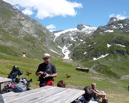 P1030243 Notre objectif du lendemain: le col d'Arnès.