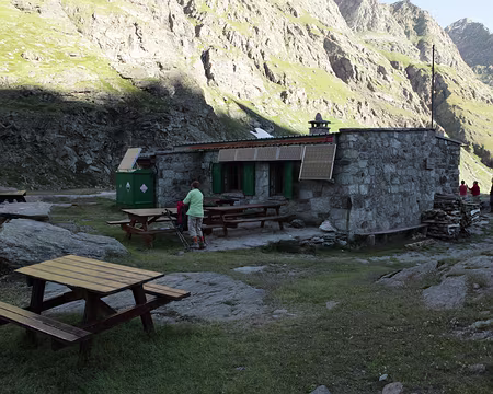 IMG_5988 Pour le soleil, le refuge d'Ambin devra attendre encore un peu