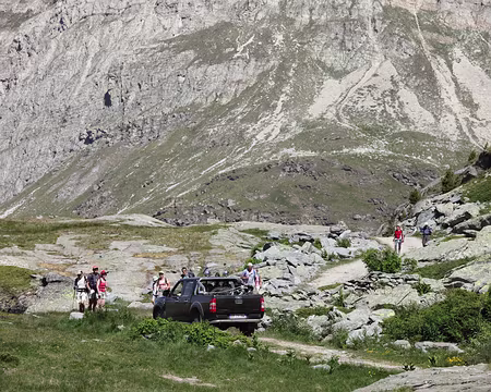 IMG_6039 Le 4x4 en montagne, ou comment se rendre populaire !