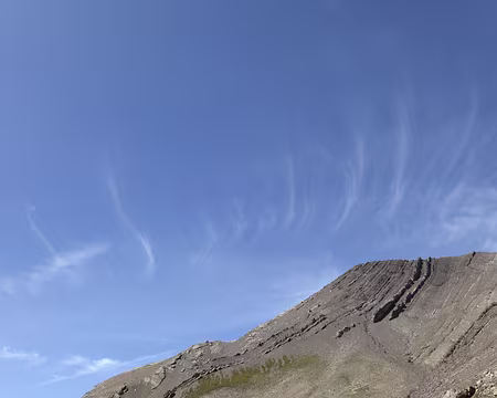 IMG_8762 Effets de nuages au dessus de la Pointe des Estaris (3086m)