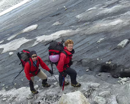 065 mais ce n'est pas obligatoire.