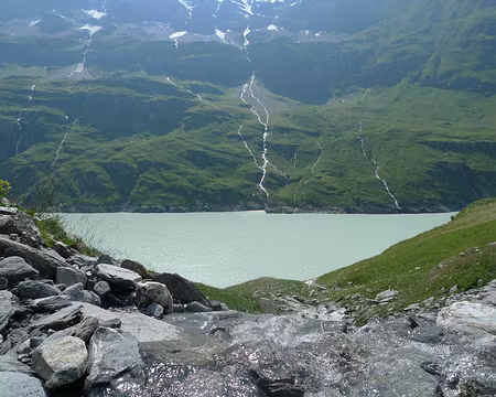 008 L'eau coule de toute part !