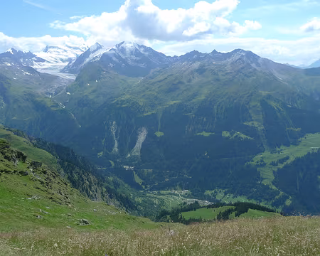 107 Les Combins, de l'autre côté du Val de Bagnes.