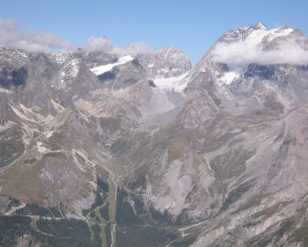 DSCN0504 Pralognan tout en bas, la Grande Casse tout en haut