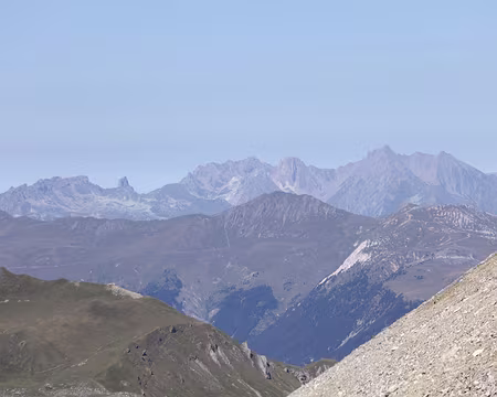 IMG_0687 Au loin, la Pierra Manta dans le Beaufortain