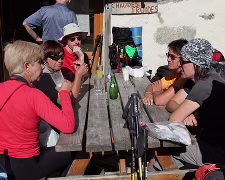 IMG_0748 Rafraichissement à l'alpage de Ritord