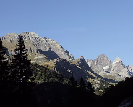 IMG_0786 Pointe du Creux Noir (3153m), pointe de la Grande Glière (3392m), pointe de la Petite Glière (3322m)