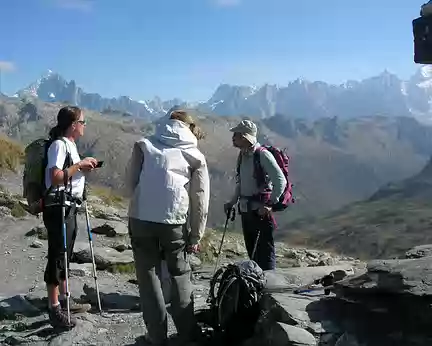 DSCN0765 va-t-on faire l'arete Sans Nom ou l'arete des Grands Montets?