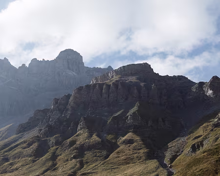 IMG_1738 Pointe de Ratelière (2338m) et Pointe d'Anterne (2733m)