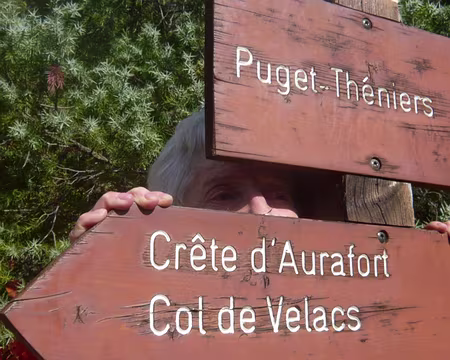 PXL004 C'est par là