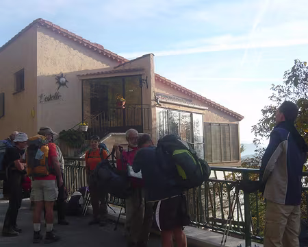 PXL066 28 10 09 Départ du gîte d'Amirat, matinée radieuse