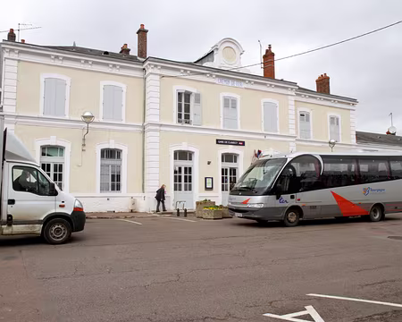 PXL000 Samedi matin, gare de Clamecy