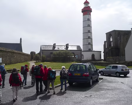P1060004 Le phare et l'ancienne abbaye de la pointe de Saint-Matthieu