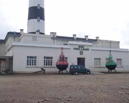 P1060207 Entrée du musée des phares et balises