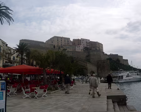 PXL157 La citadelle vue du port