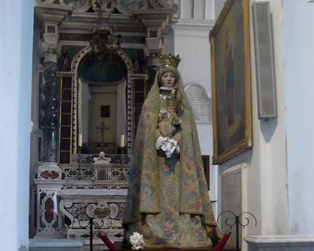 PXL159 Notre Dame du Rosaire