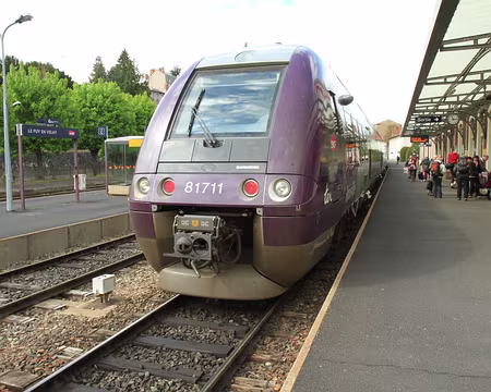 PXL001 Arrivée au Puy en Velay