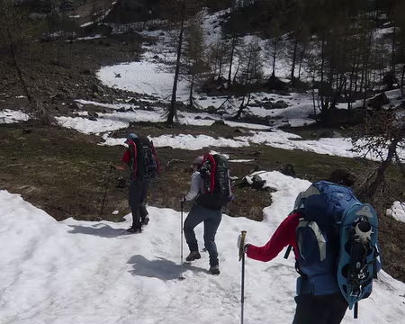 P1040312 Montée au col de la Boucharde