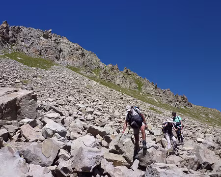 204-P1010395 Une sente sauvage ... particulièrement sauvage