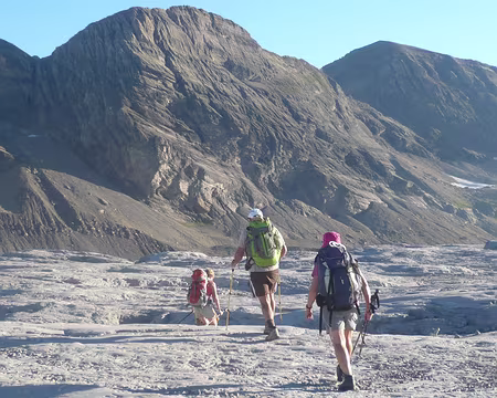 PXL011 Deuxième jour. Sur les lapiés, au départ de la cabane de Prarochet.