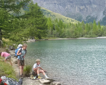 PXL032 Au lac de Derborence.