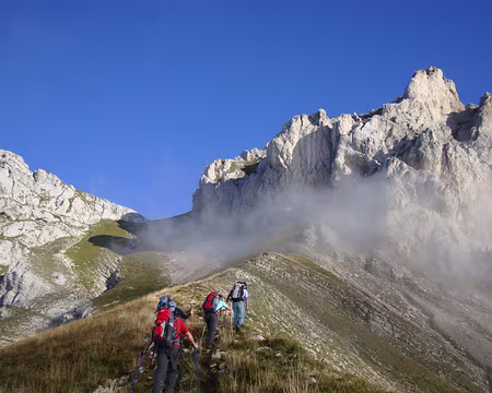 002 Montee vers la pointe de la Bajulaz