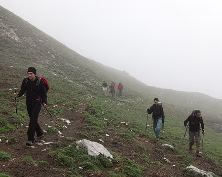 IMG_2332 Le sentier se dilue dans le prÃ©