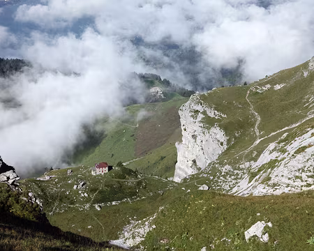 IMG_2667 Refuge de la Tournette (fermÃ©)