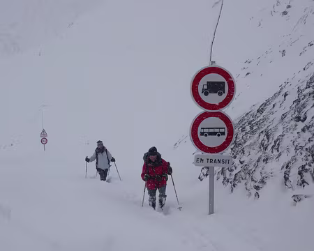 PXL021 En transit, bien sûr, on ne va pas dormir là !
