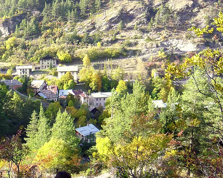 PXL021 Descente sur Château Queyras