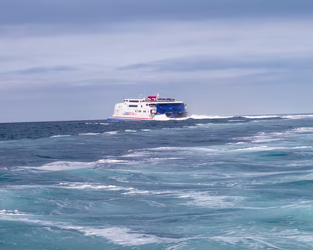 11RW06-16 Perce vagues le malouin