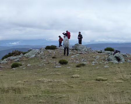 PXL030 On voit enfin plus loinque le bout de ses chaussures