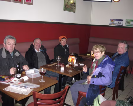 PXL046 En attendant le train du retour, merci à Alain