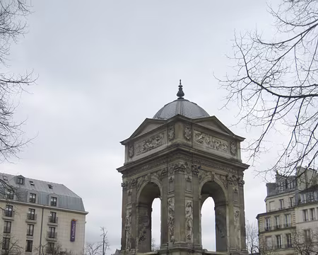 PXL054 Fontaine des Innocents