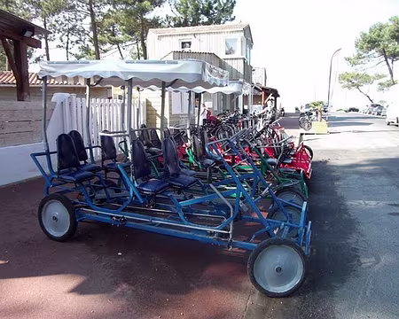 PXL071 Nos limousines nous attendent