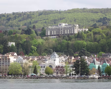 PXL049 Nous logerons tout là-haut (non, non, pas encore dans ce grand palace!)
