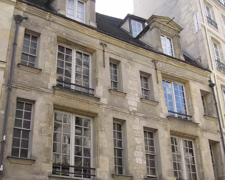 PXL011 Les Maisons d'Ourscamp datant de 1585