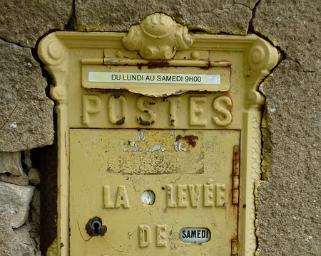 PXL010 Une boite aux lettres