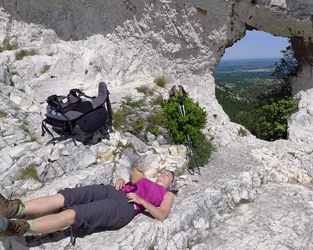 038 Repos au Rocher des Deux Trous.