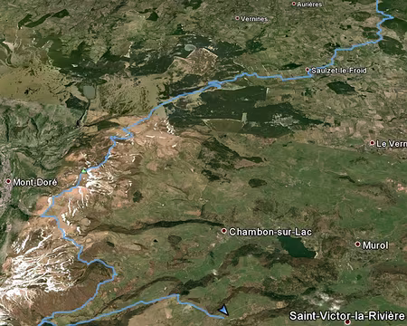 04 Le 4 juin on descend plein sud via la vallée de chaudefour