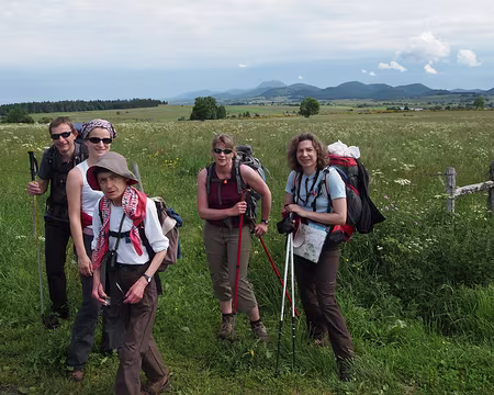 P6041223 Puy de Dôme au fond