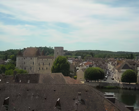 PXL070 Après une entrée triomphale à Nemours, retour sur la terre ferme!